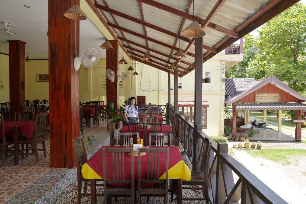 Hotel Vilayvong Vang Vieng Esterno foto